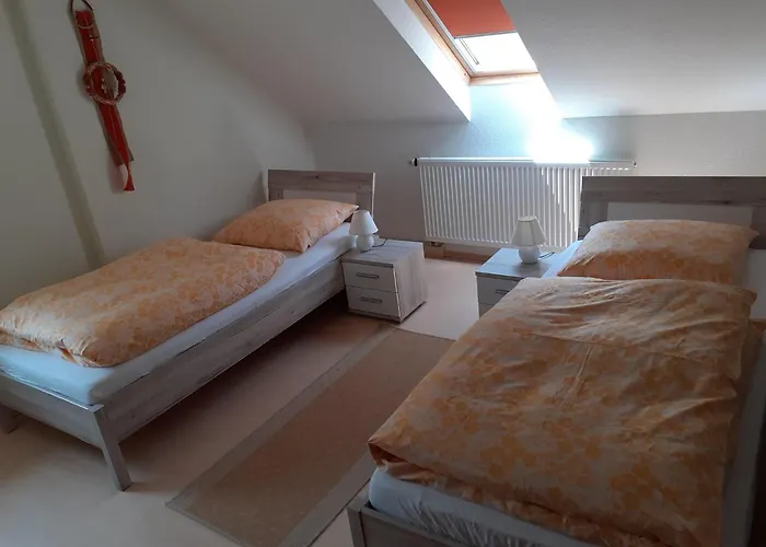 Gross * آنابرغ-بوخهولتس